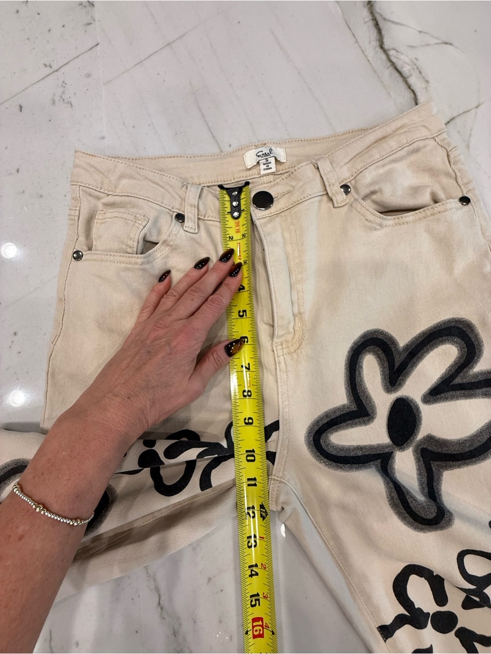 easel Cream Wide-Leg Jeans with Black Floral Graffiti - Picture 6 of 8